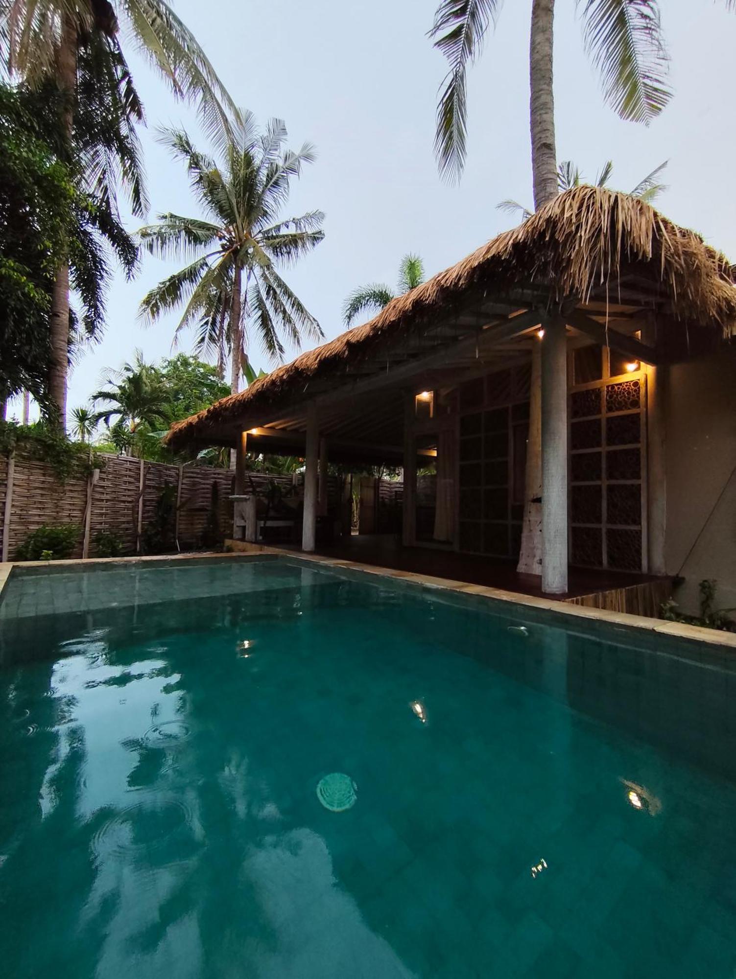 Villa Ibu Gili Trawangan Extérieur photo